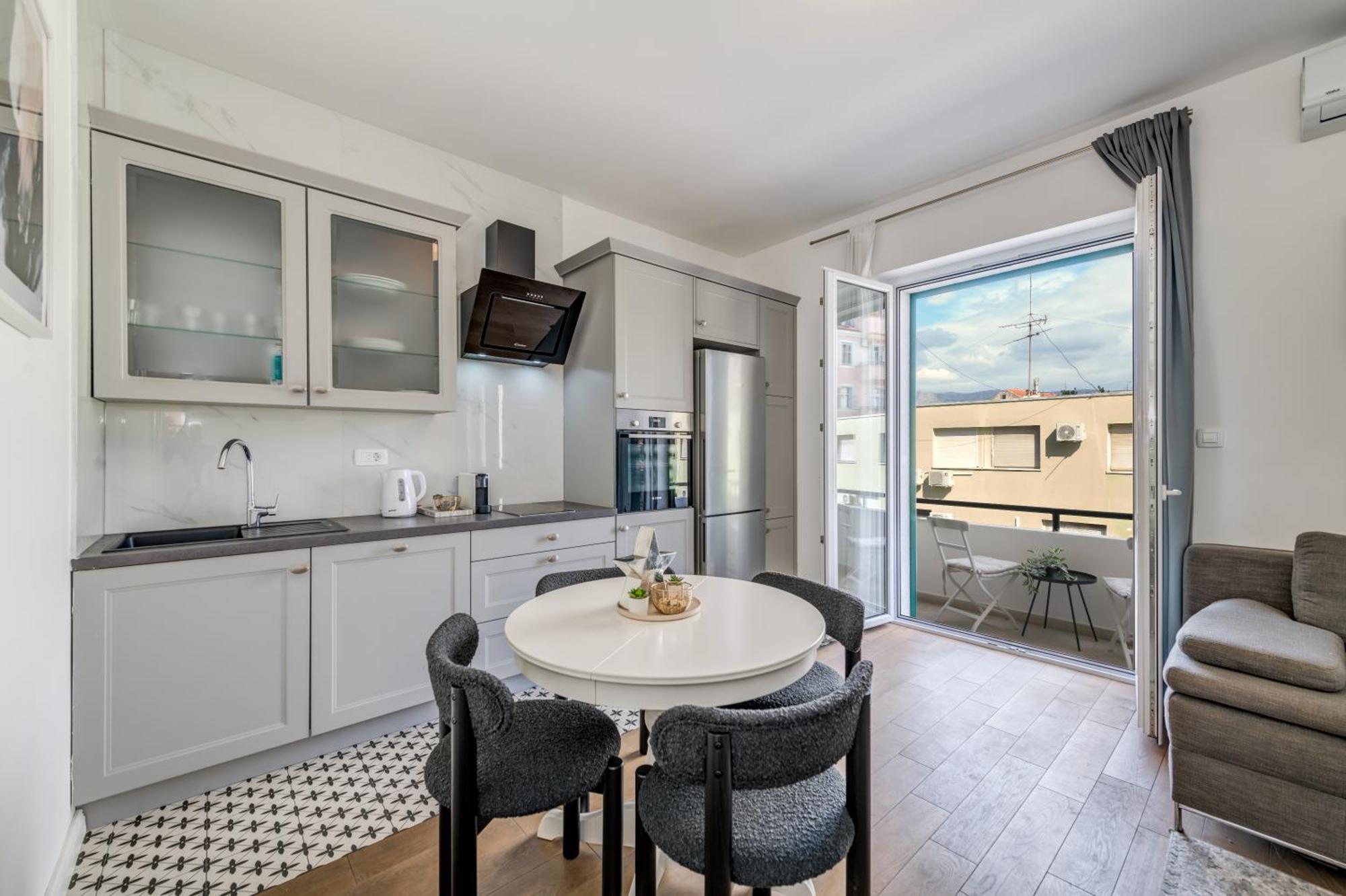 Finn Luxury Rooms Сплит Экстерьер фото