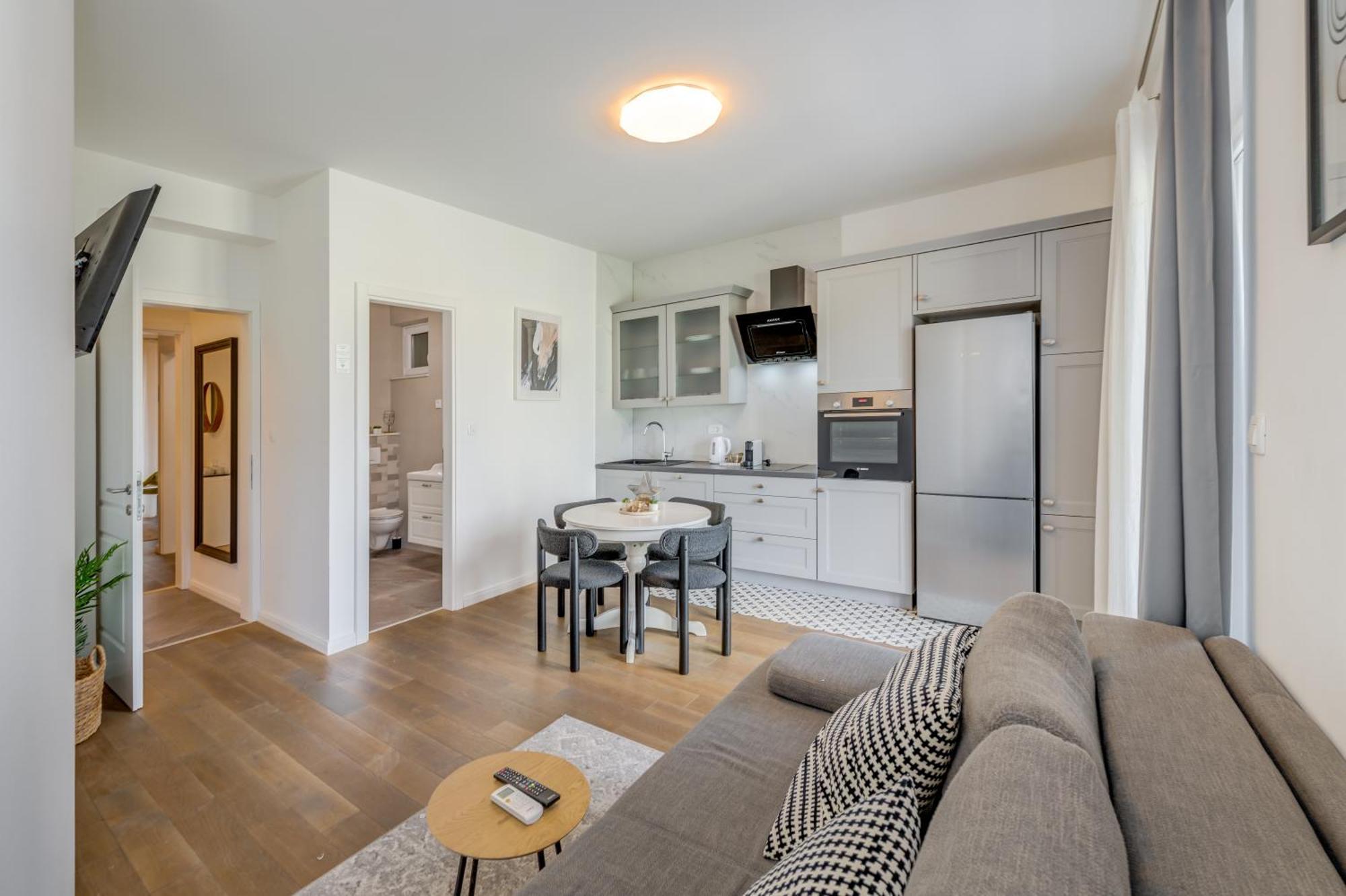 Finn Luxury Rooms Сплит Экстерьер фото